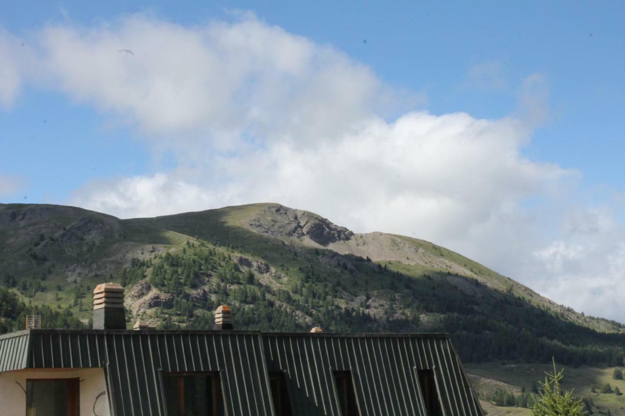 Relax Holiday Colle Colle Sestriere Zewnętrze zdjęcie