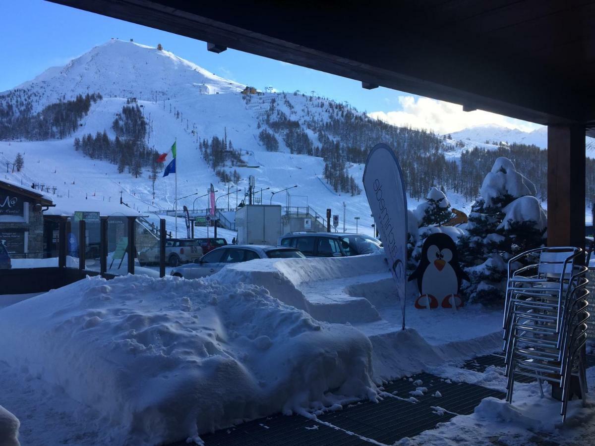 Relax Holiday Colle Colle Sestriere Zewnętrze zdjęcie